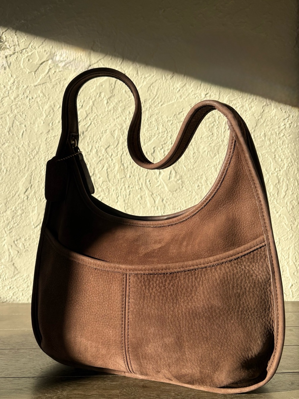 Vintage Coach Chocolate Brown Nubuc Ergo Pocket Zip Hobo 4395